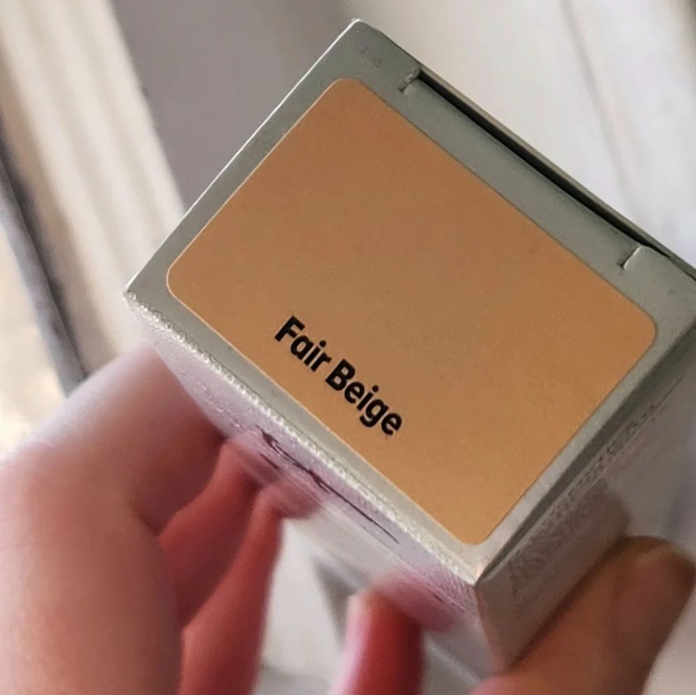 NIB IT COSMETICS CC CREAM TINT FOUNDATION IN FAIR BEIGE